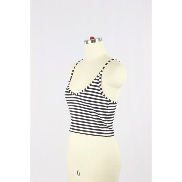 Aritzia SUNDAY BEST Roxboro Black White Striped Knit Cropped Tank Top, Size XS - Picture 8 of 9